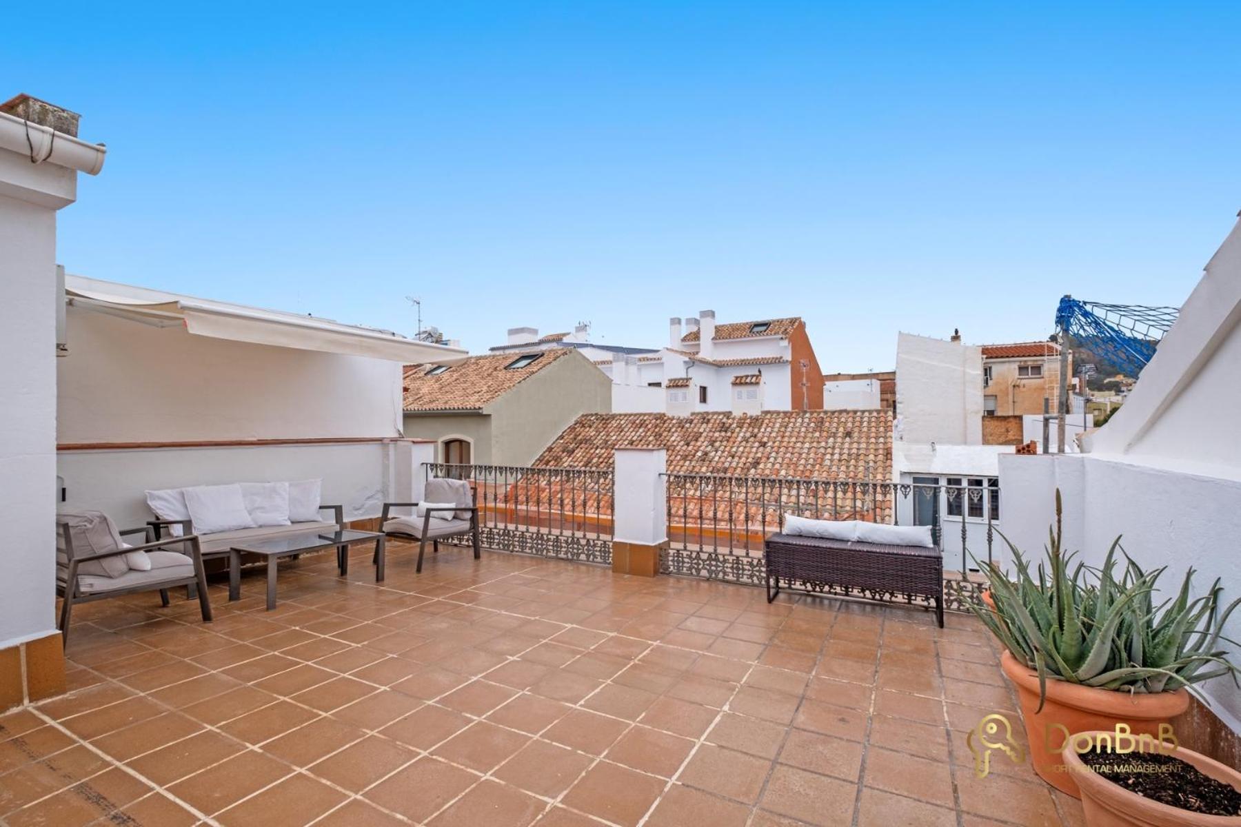 Apartment Penthouse In The Heart Of For 6 People Málaga