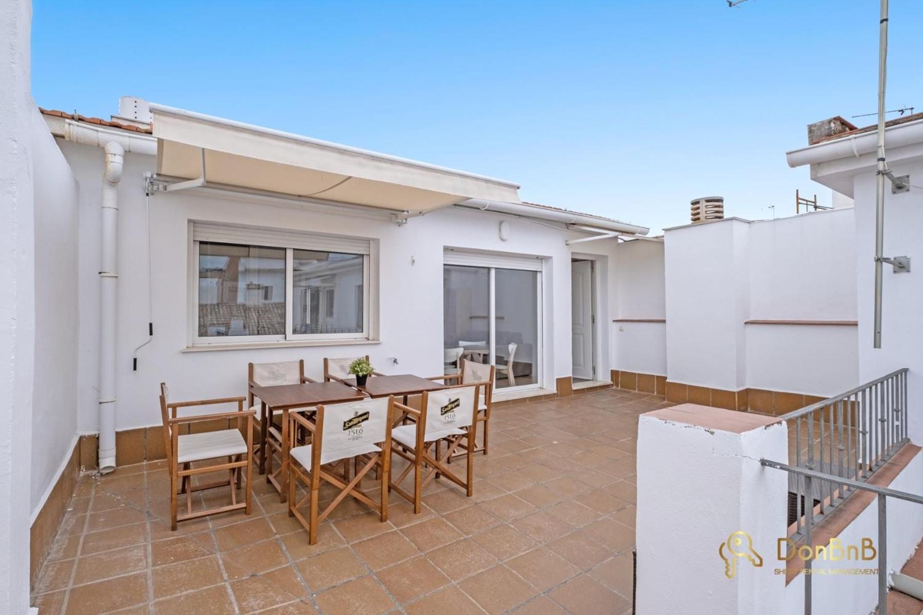 Apartment Penthouse In The Heart Of For 6 People Málaga
